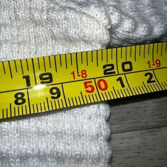 CM White Waffle Texture Long Sleeve Pullover Top White with Knit Tigers Women’s - Picture 2 of 10